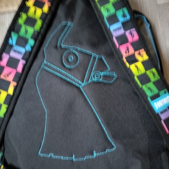 Brand New fortnite backpack - Picture 2 of 4